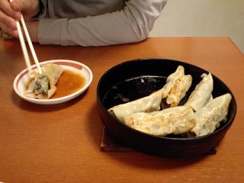 ファイル名: CA340075.jpg
ファイルサイズ: 14.8KB CA340075