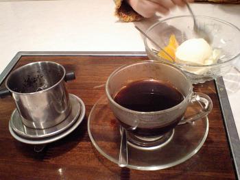 ファイル名: CA340222.jpg
ファイルサイズ: 17.3KB CA340222